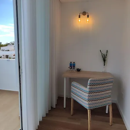 Bed & Breakfast Feel - Boutique With Terrace In 3*