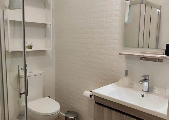 Bed & Breakfast Feel - Boutique With Terrace In