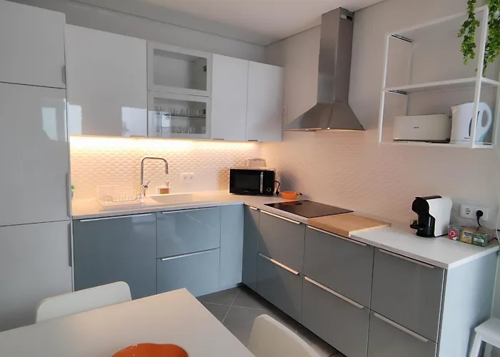 Bed & Breakfast Feel - Boutique With Terrace In Distretto di Faro