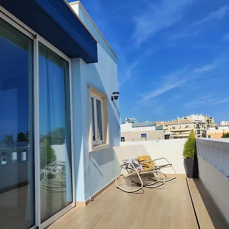 Feel - Boutique With Terrace In Bed and Breakfast 3*