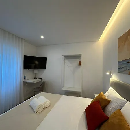 Feel - Boutique With Terrace In 3*